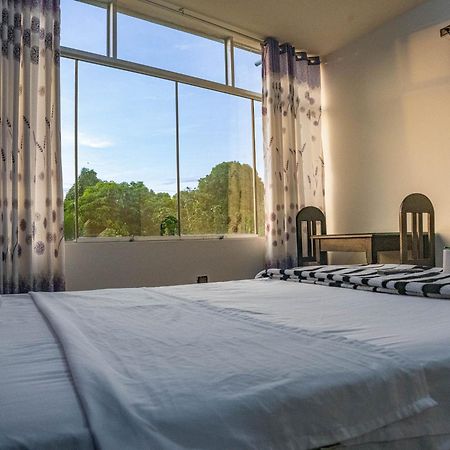 Hospedaje Miraflores Moyobamba Buitenkant foto