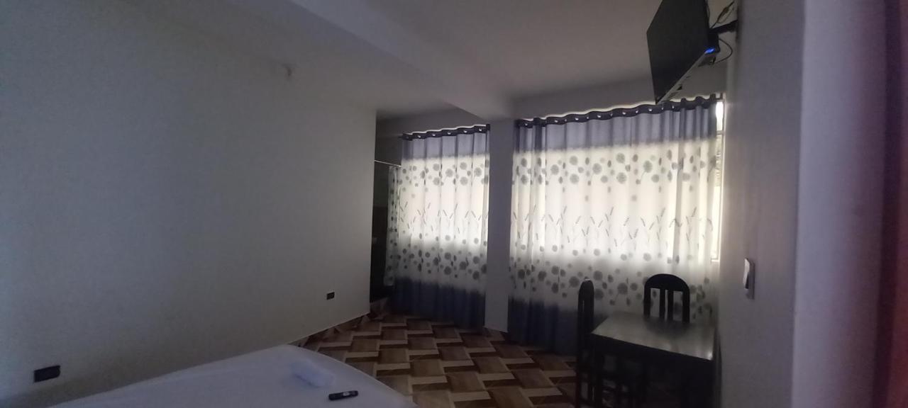 Hospedaje Miraflores Moyobamba Buitenkant foto
