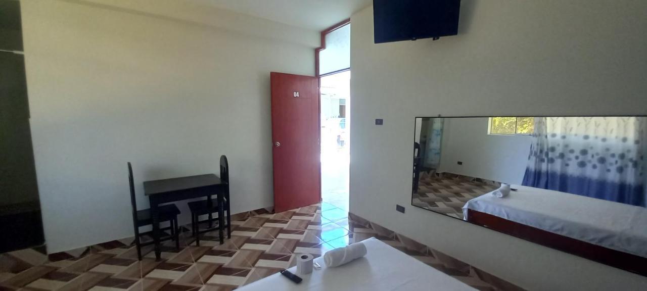 Hospedaje Miraflores Moyobamba Buitenkant foto