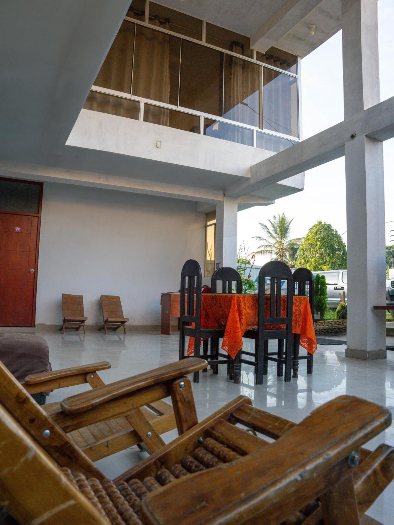 Hospedaje Miraflores Moyobamba Buitenkant foto